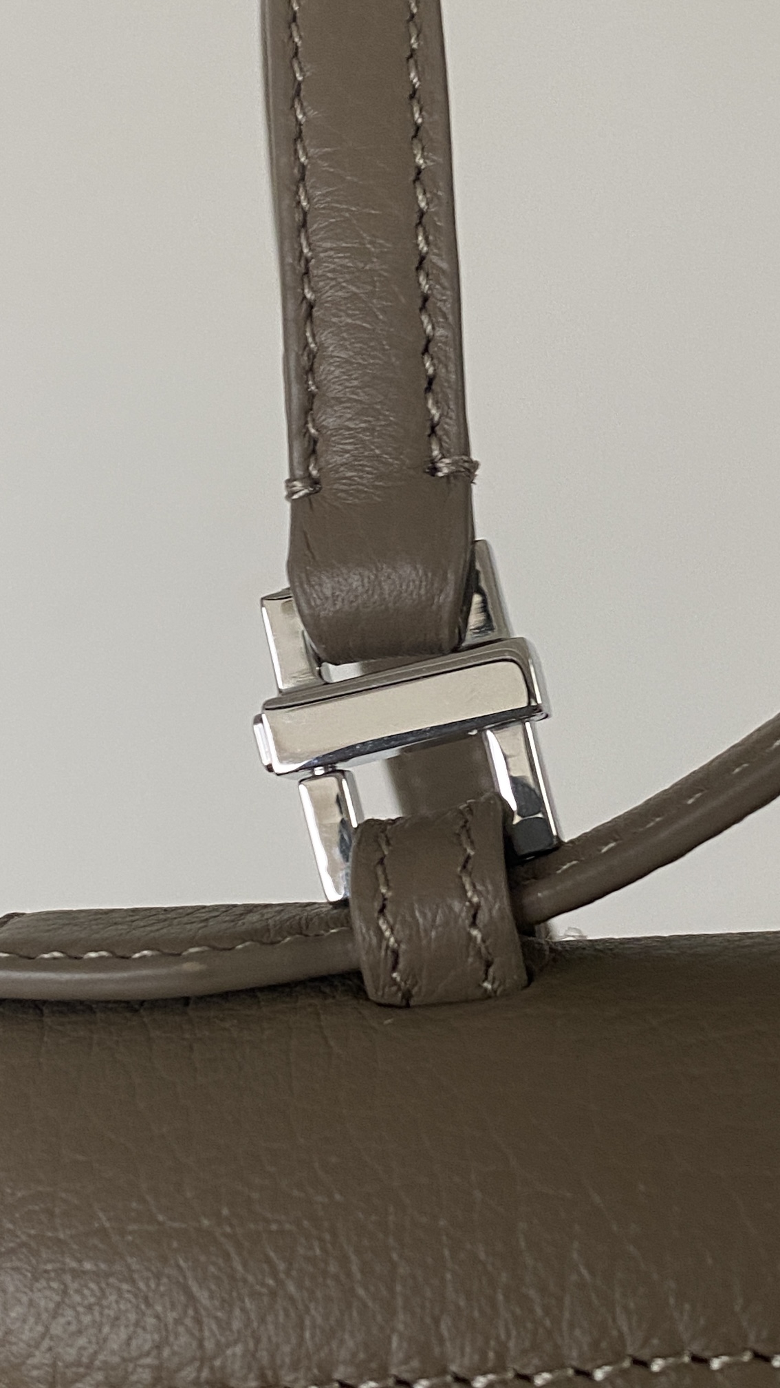 L**o p*ana bag-19cm