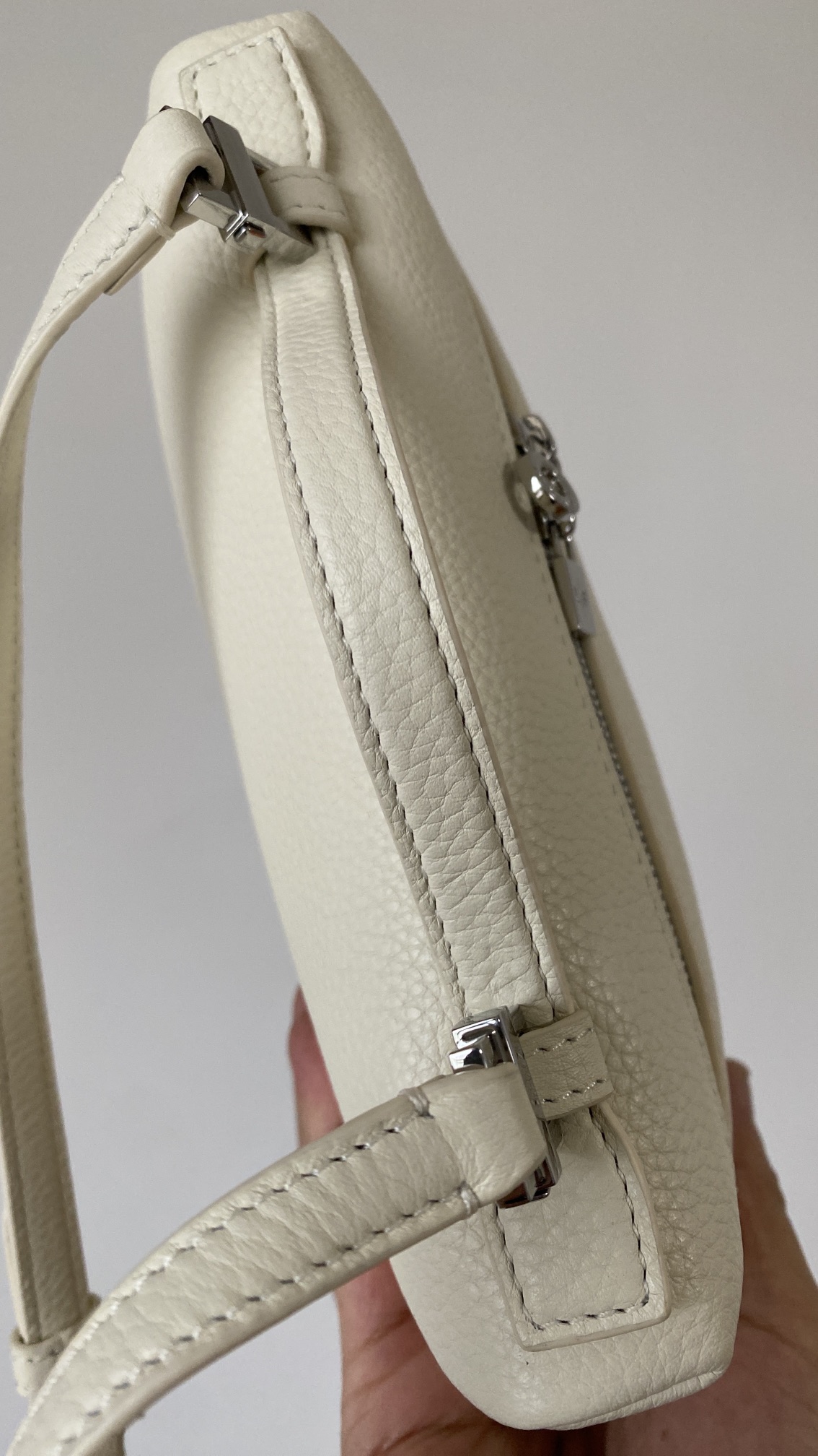 L**o p*ana bag-19cm