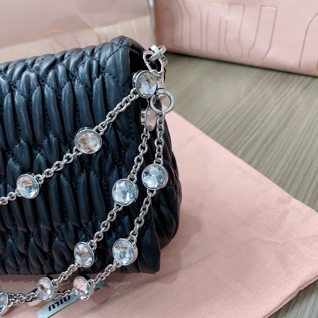 M*um*u chain bag-22.5*4.5*12cm