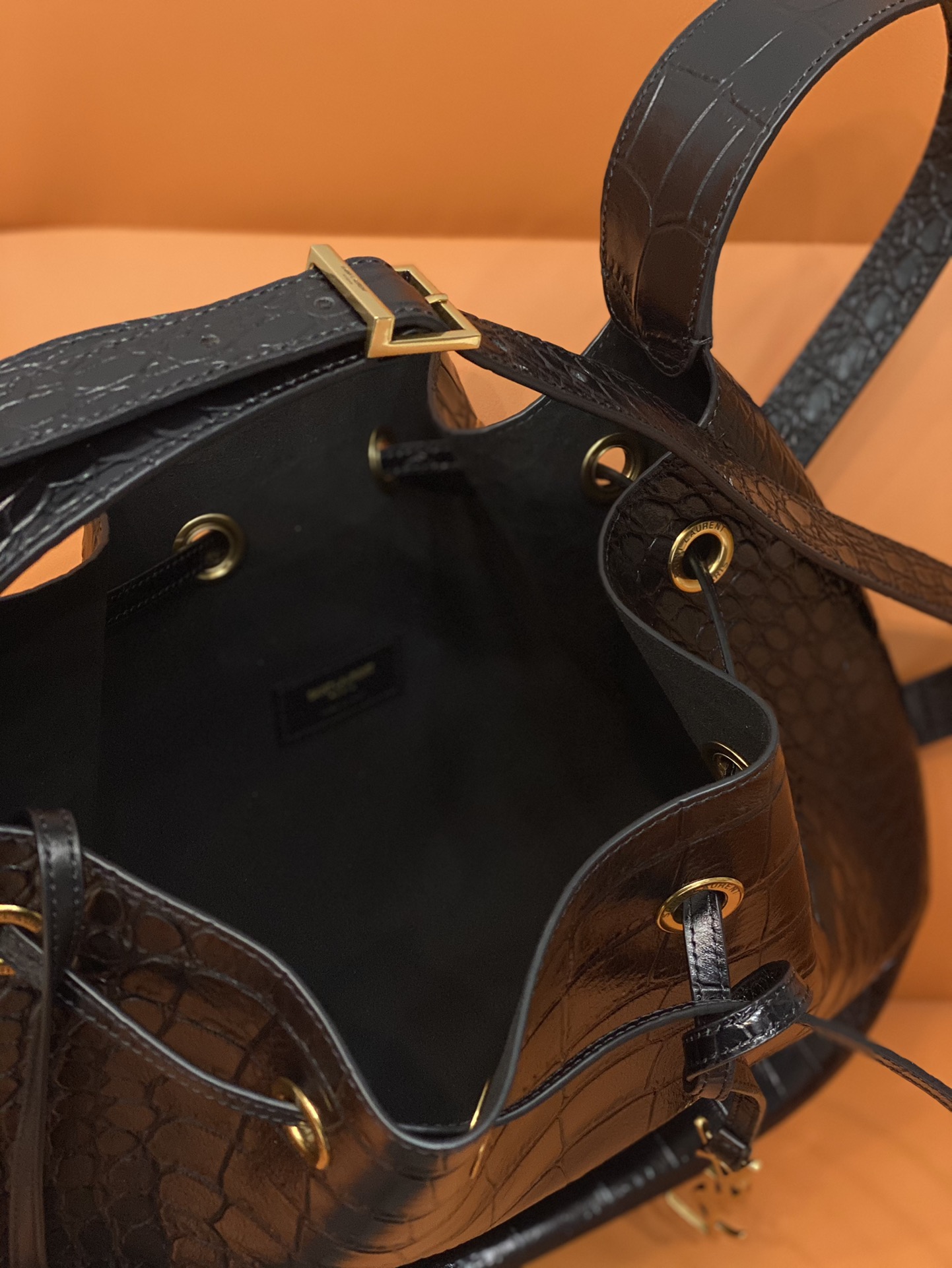 Y*L hobo bag-44×33×2.5cm