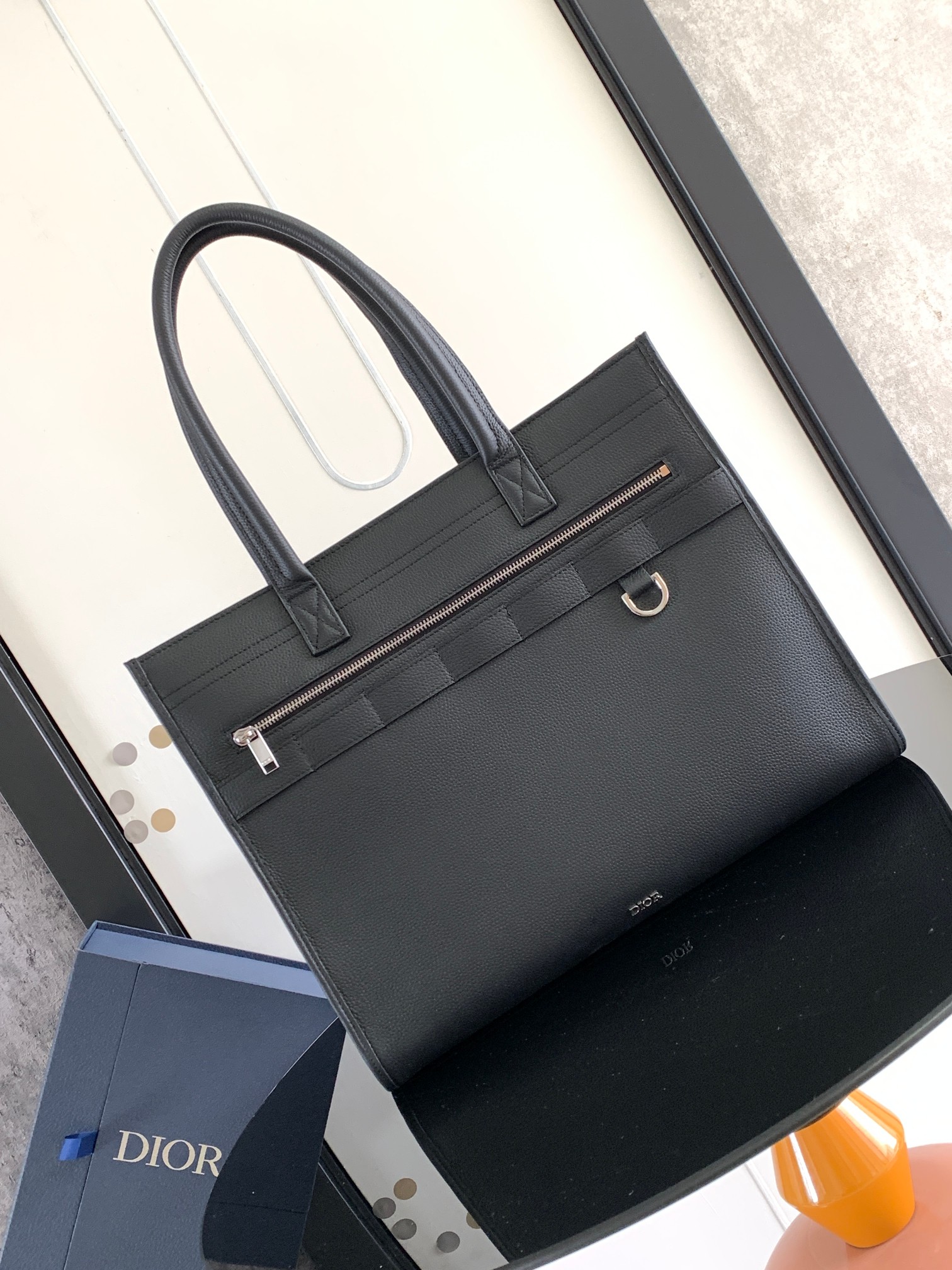 D*or safari tote-39 x 35 x 11cm
