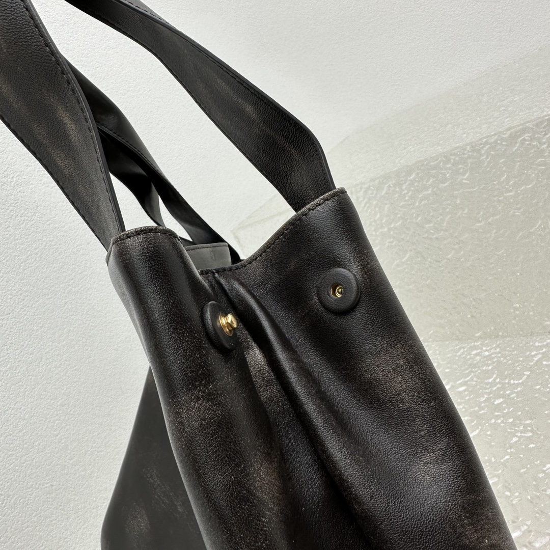 M*um*u hobo tote-38.5*11*39cm