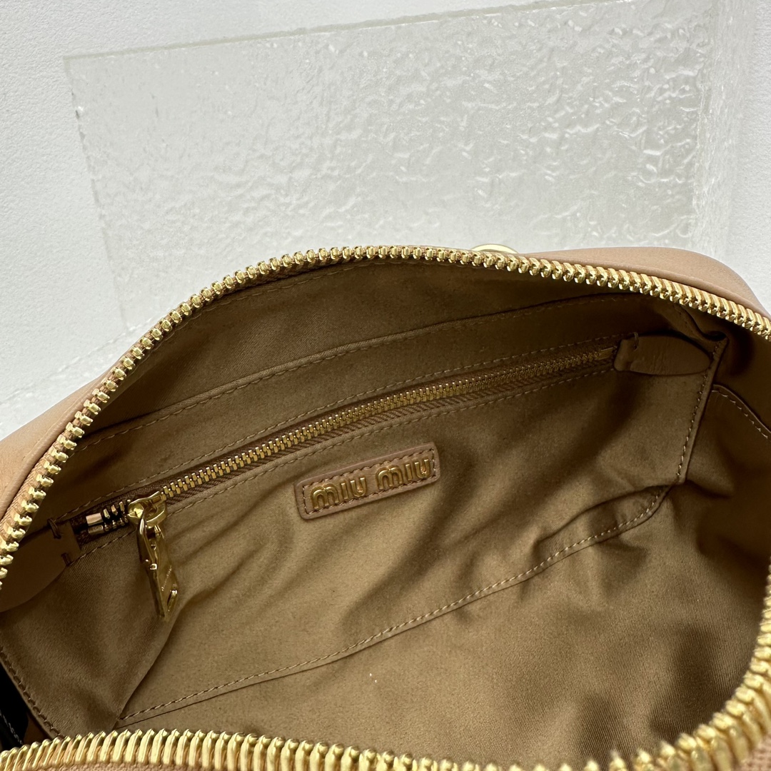 M*um*u vintage rectangular bag-23*12*8cm