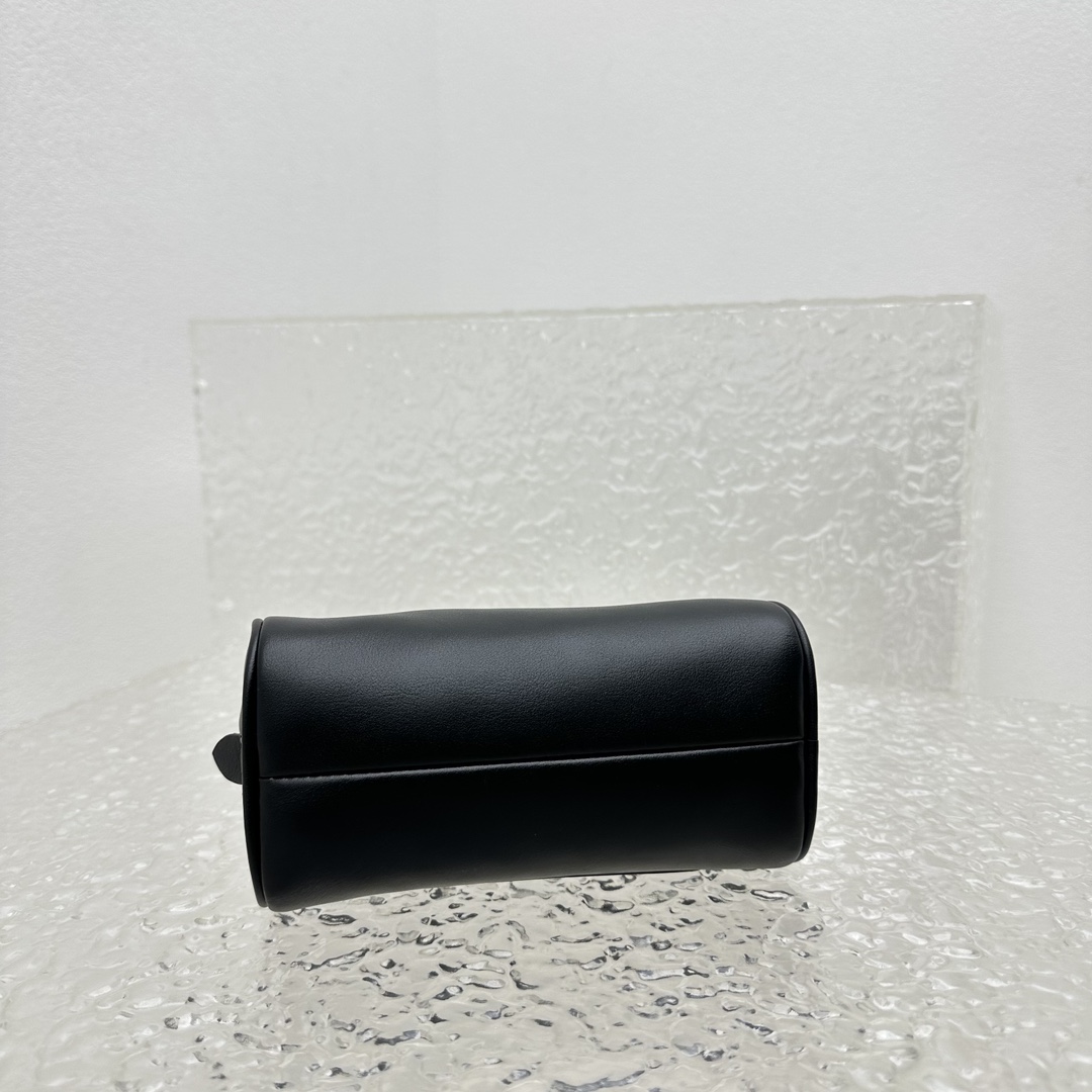 M*um*u ss23 bag-18*11.5*8cm