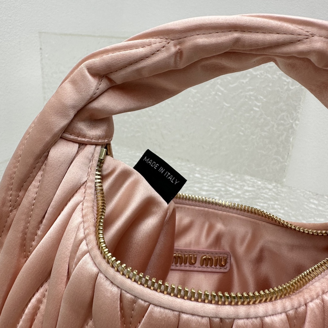 M*um*u wander hobo bag-20*6*17cm