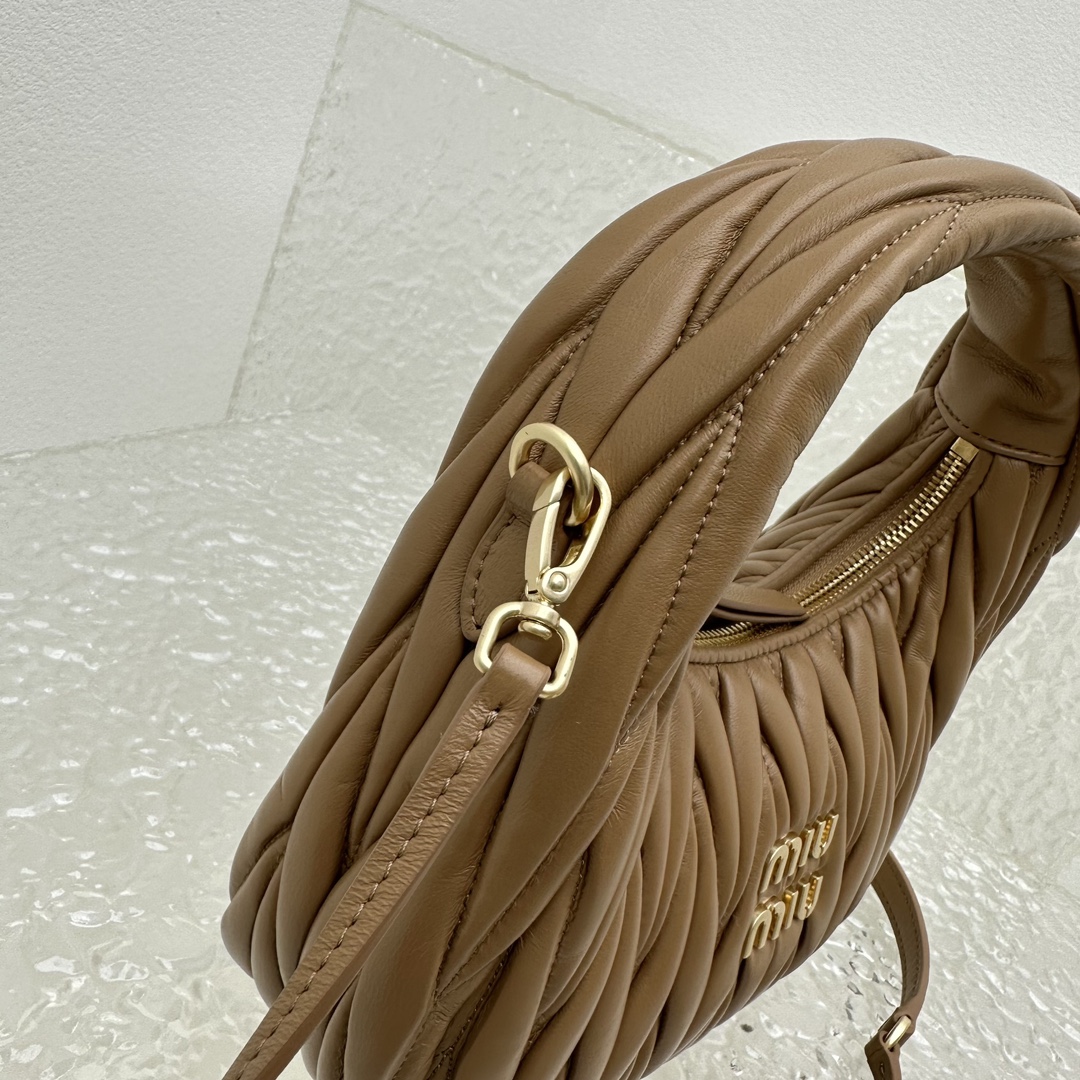 M*um*u wander hobo bag-20*6*17cm