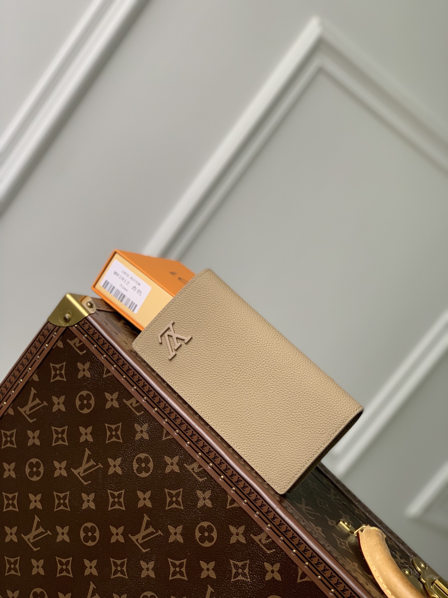l0*is V*t0n wallet-10*19*2cm