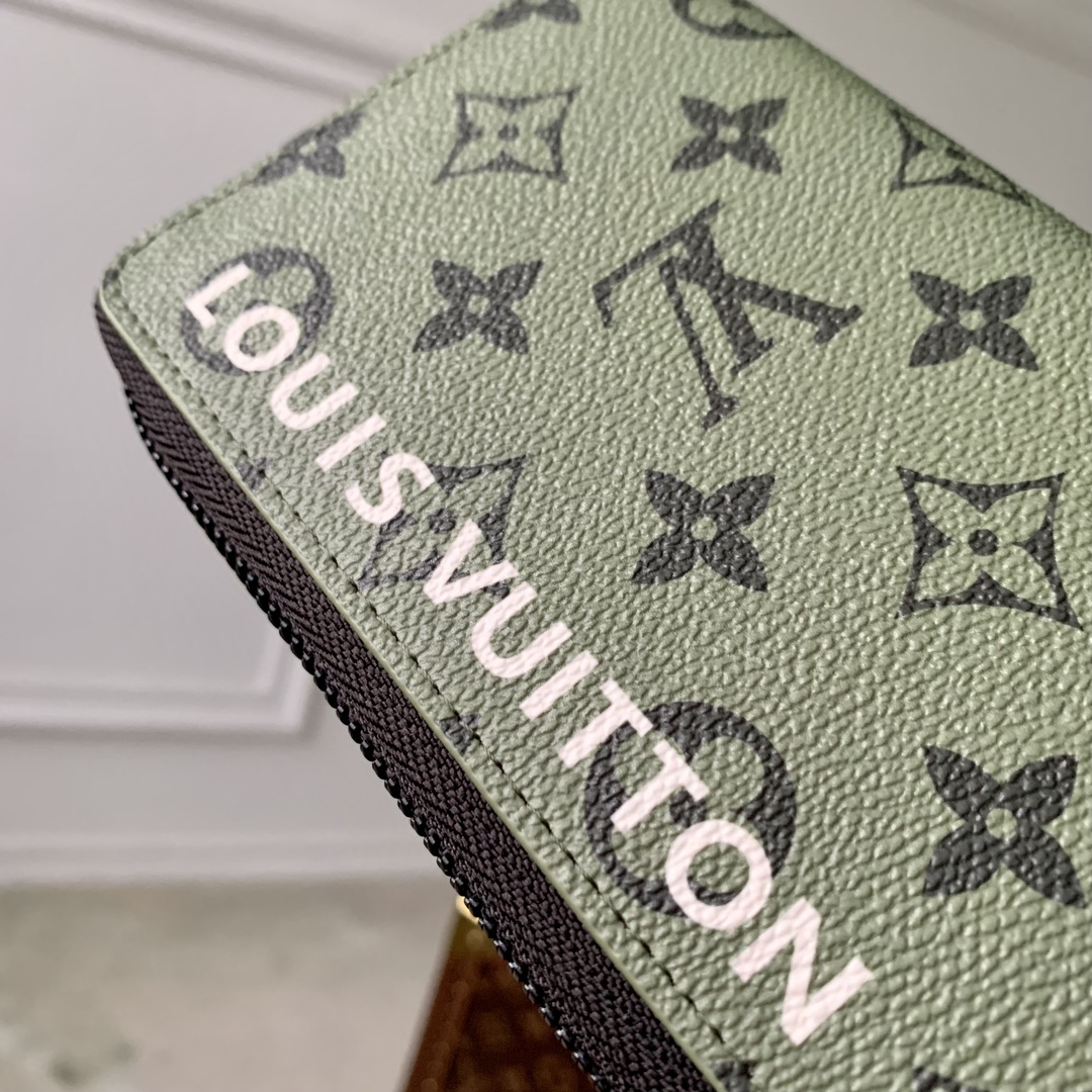 l0*is V*t0n zippy wallet m82529-20*10cm