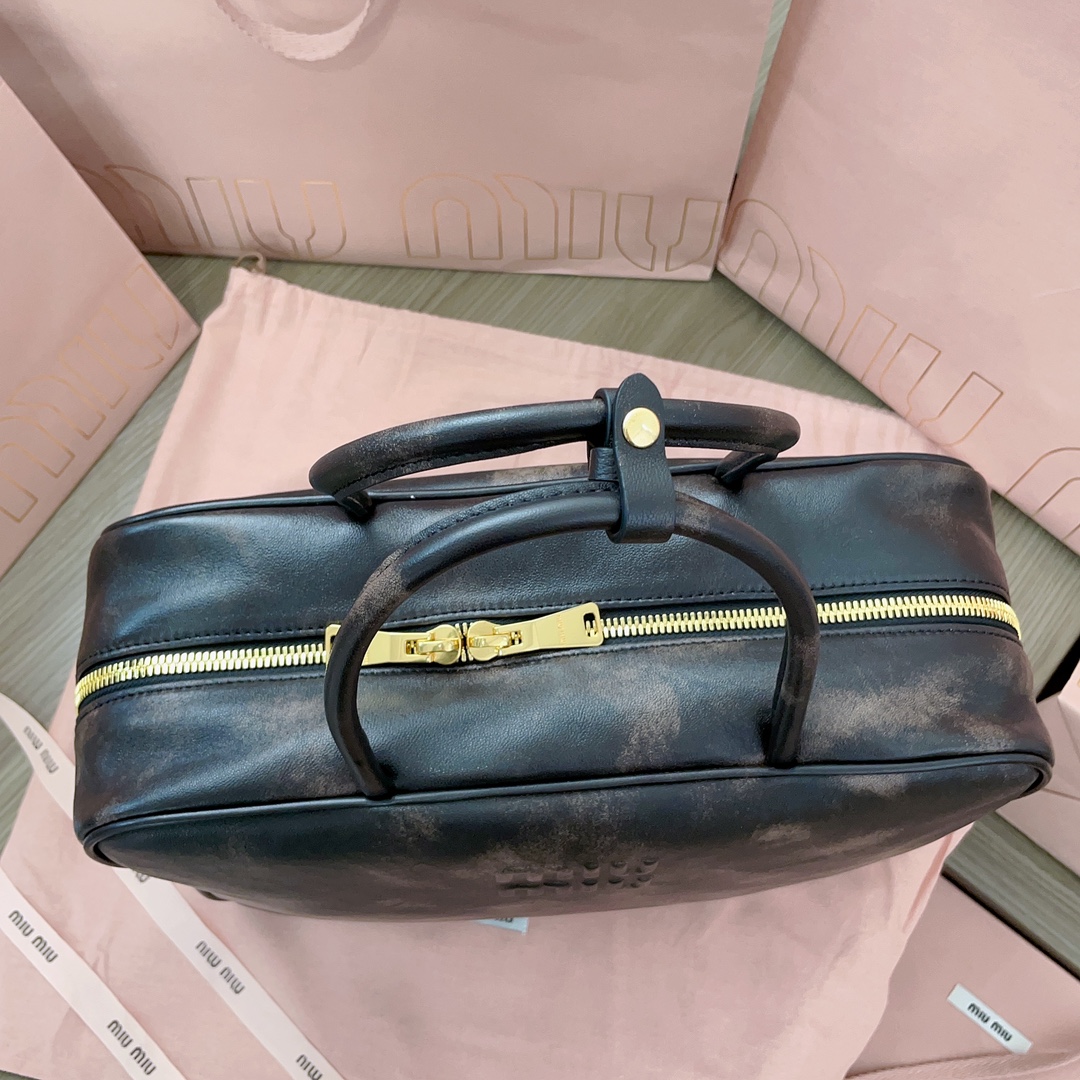 M*um*u bowling bag-34x23x12cm
