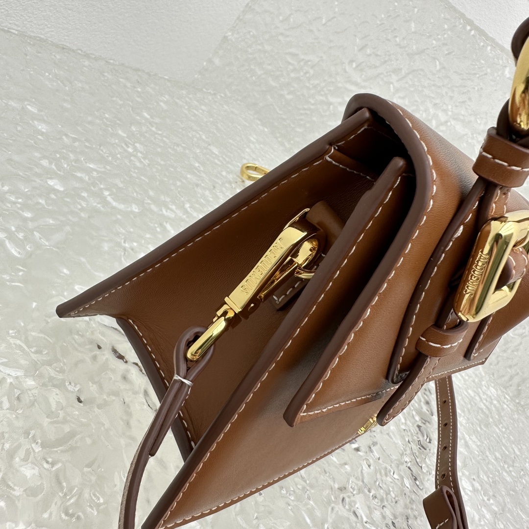 Ja*qvemvs classic bag-18x15.5x8cm