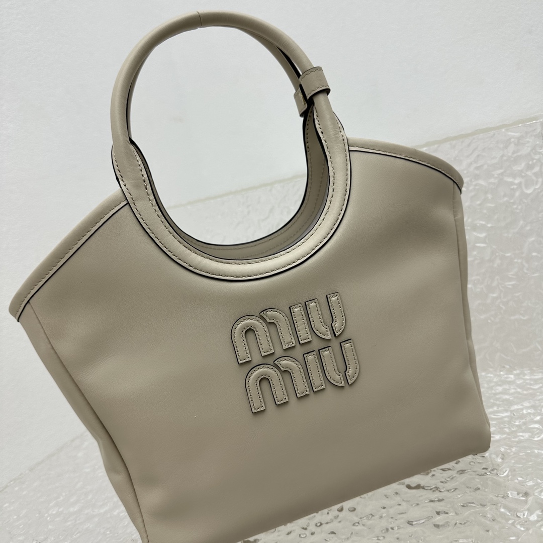 M*um*u hobo bag-22*11*14cm