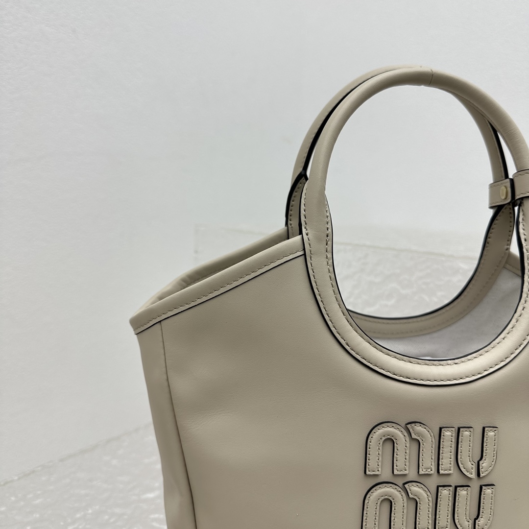 M*um*u hobo bag-22*11*14cm