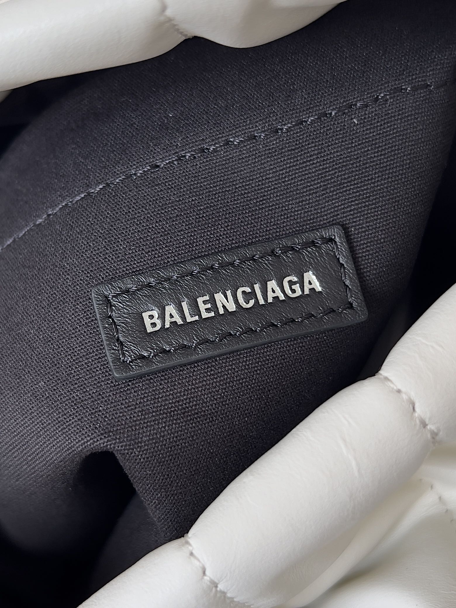 Ba*len*cia*ga monaco bag-32.5*22*9.9cm