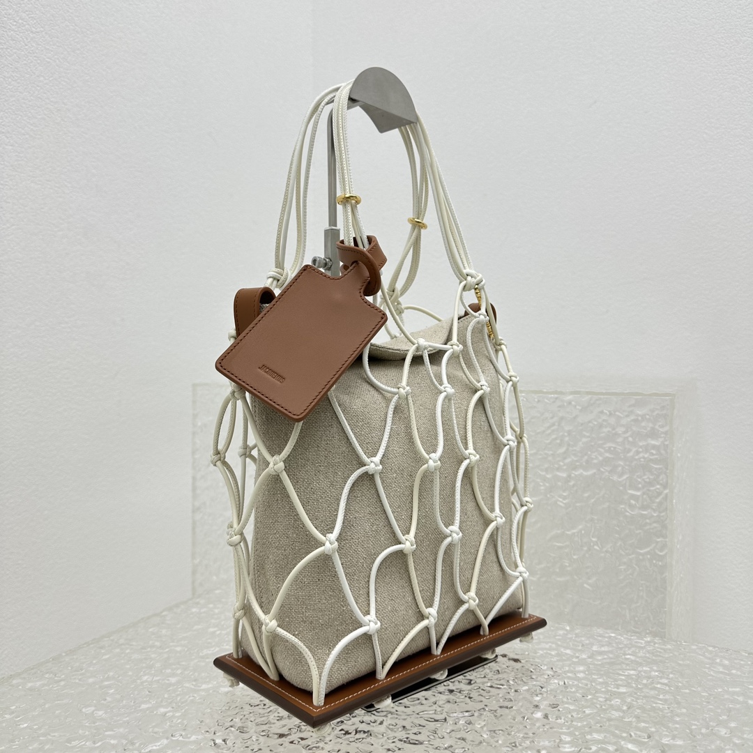 Ja*qvemvs mesh beach tote bag-23*42*11.5cm