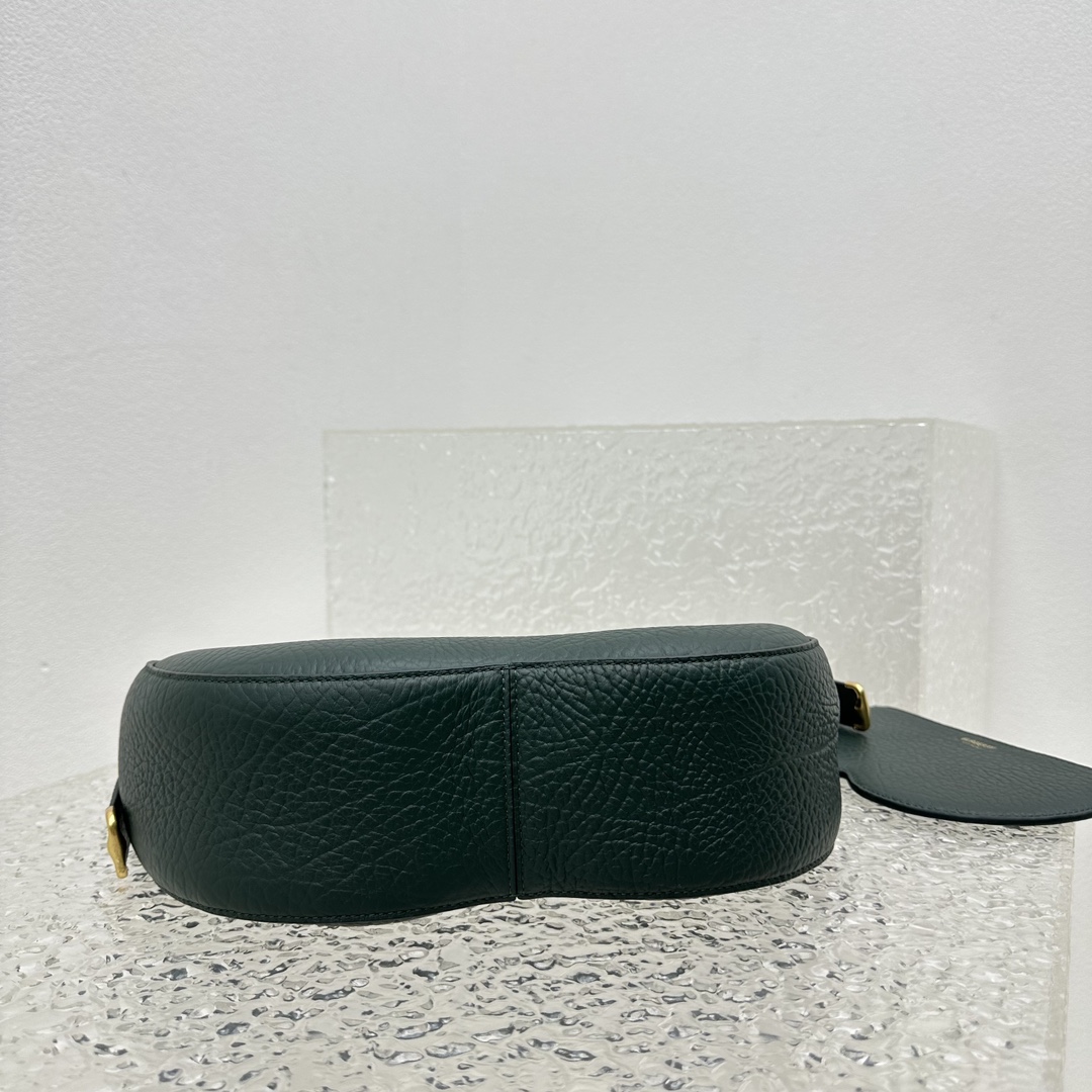 B**rry chess bag-30*33*9cm