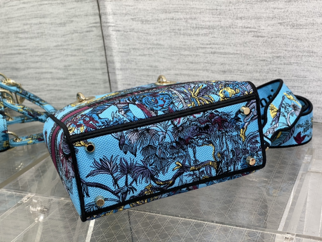 lady D*or handle bag-24cm
