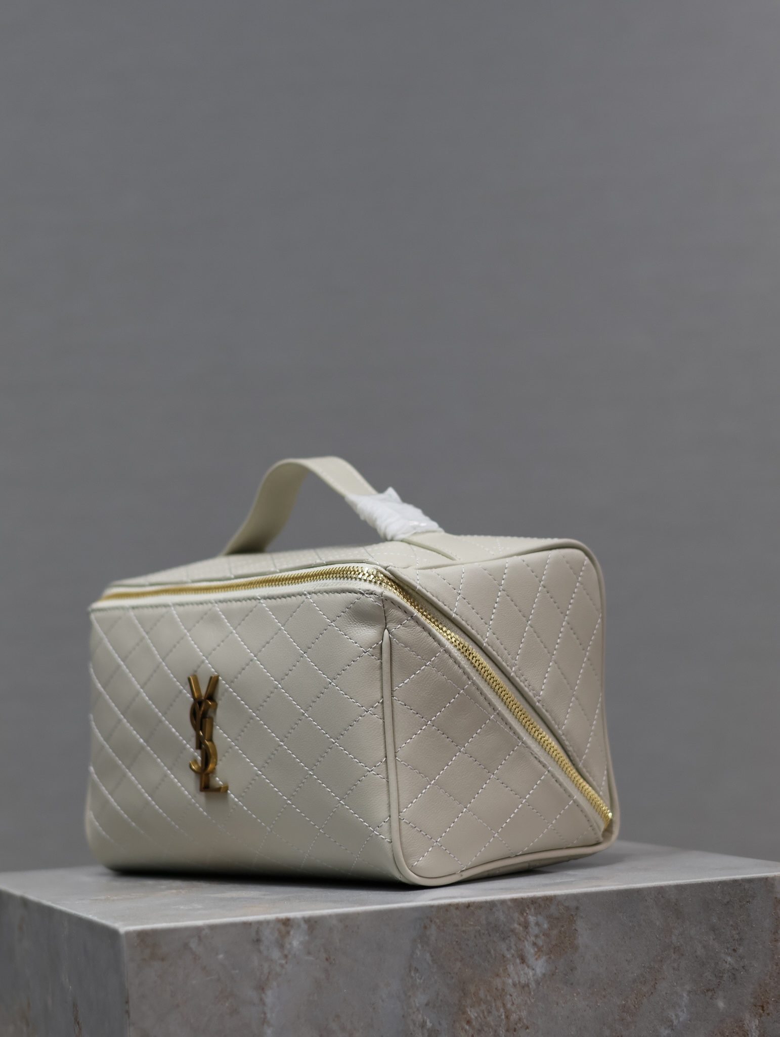Y*L gaby cosmetic bag-21×13×13cm