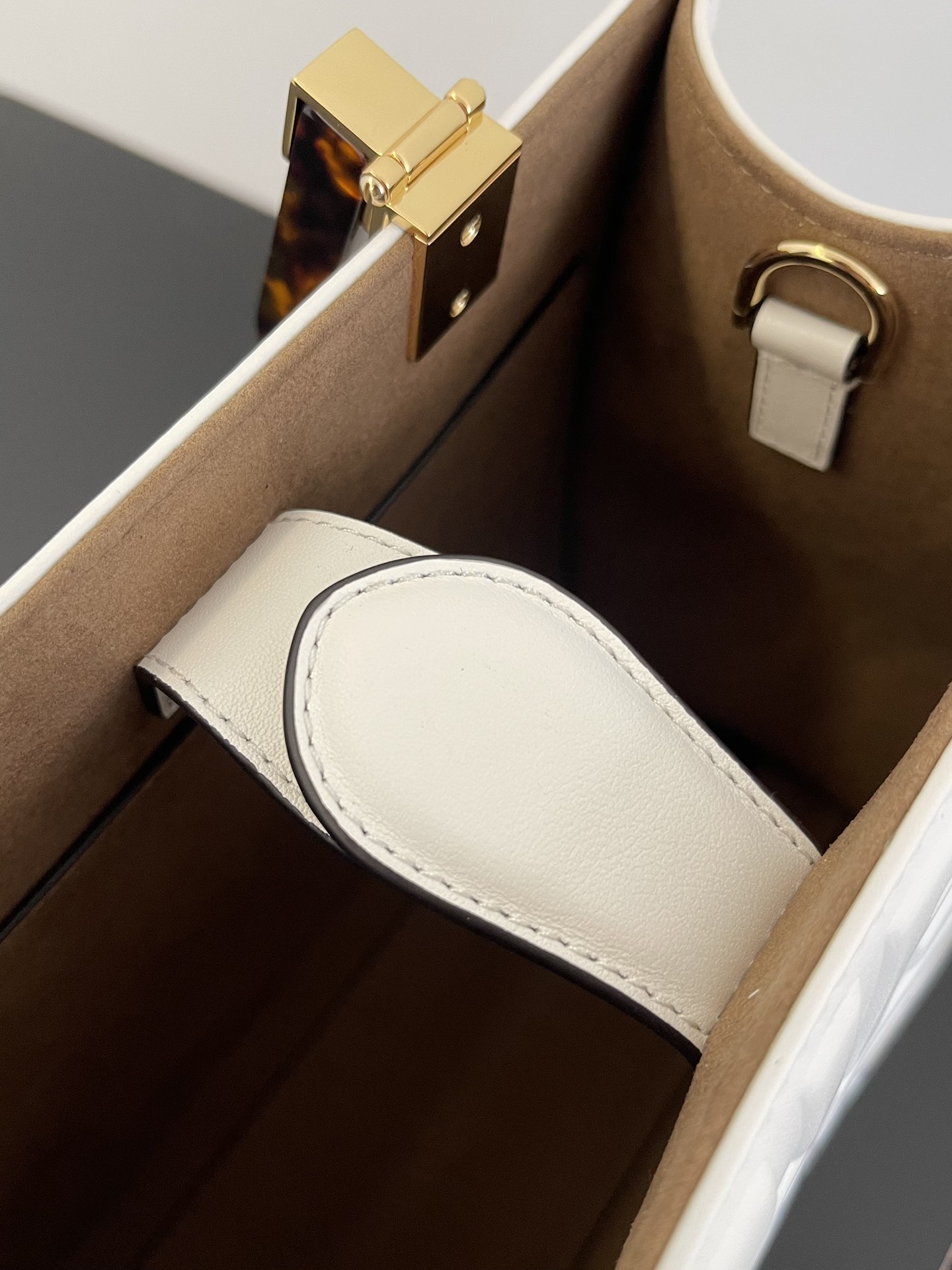 F**ditote bag-25.5x12x22.5cm