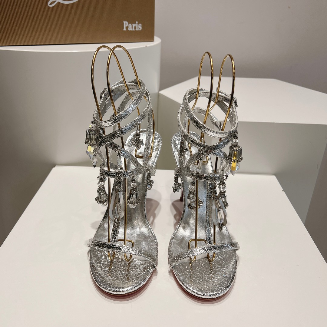 Ch**an louboutin slides