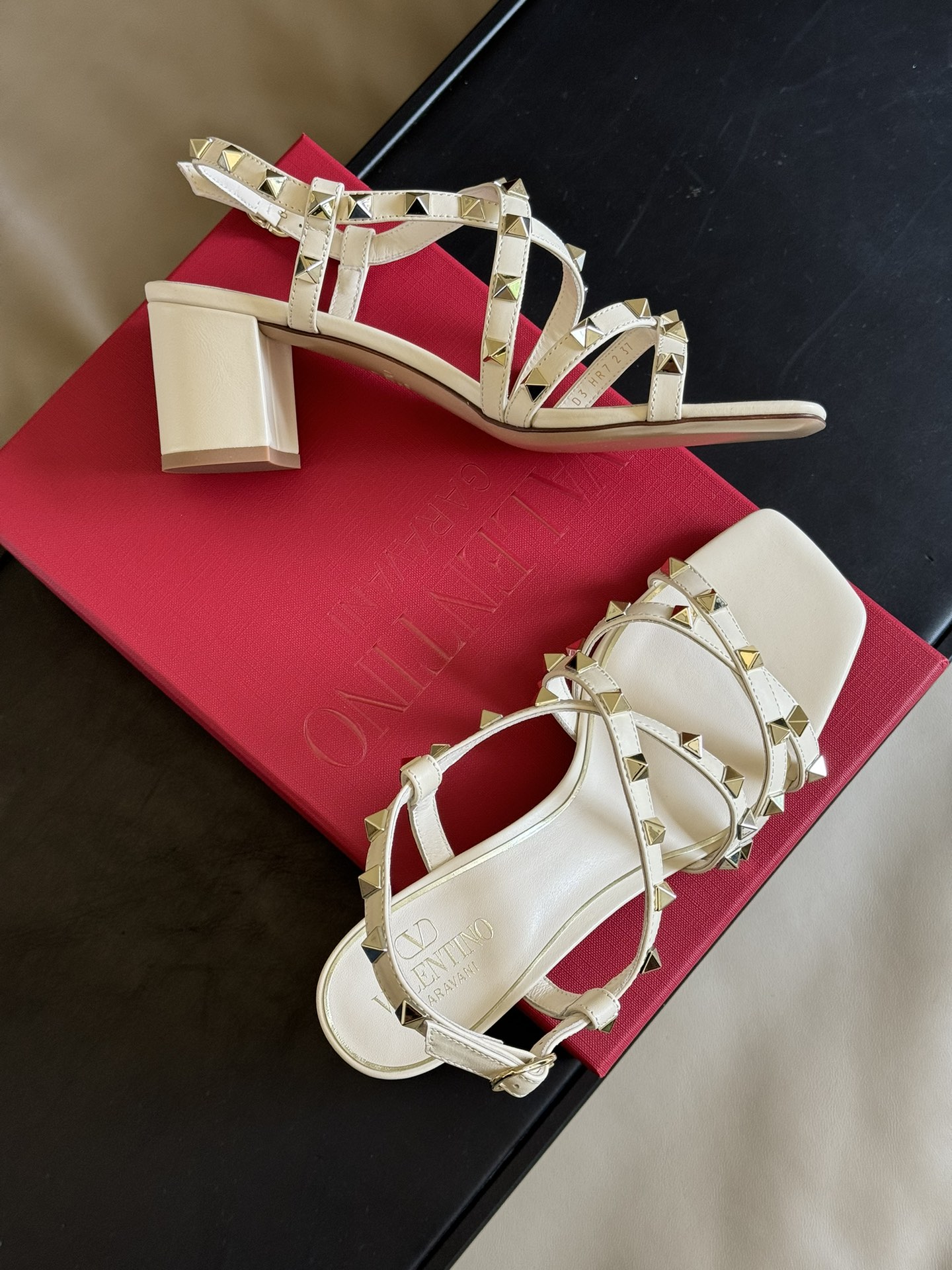 Valentina 2024ss Sandals
