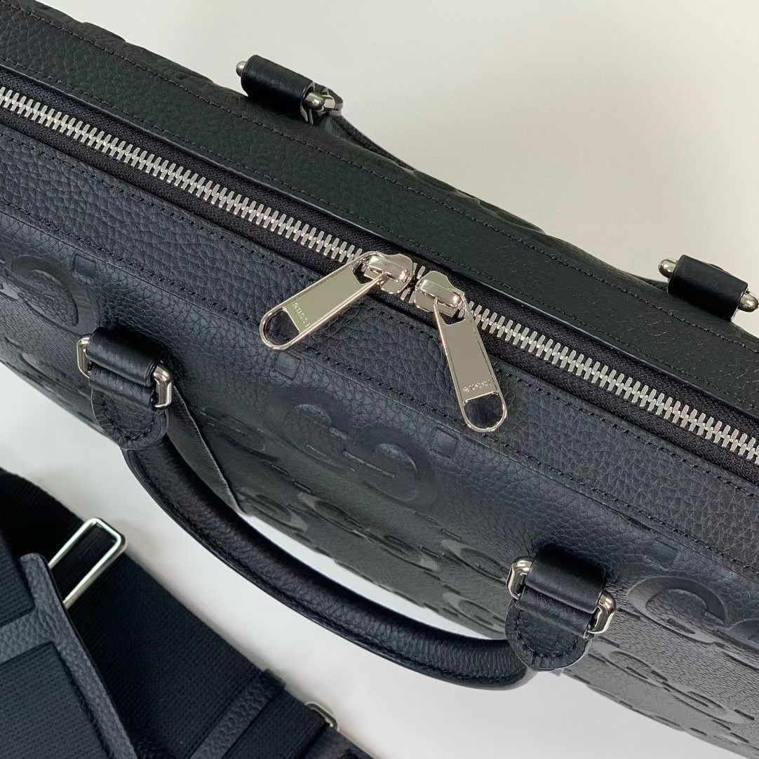 G*u*i briefcase-40x29x6cm