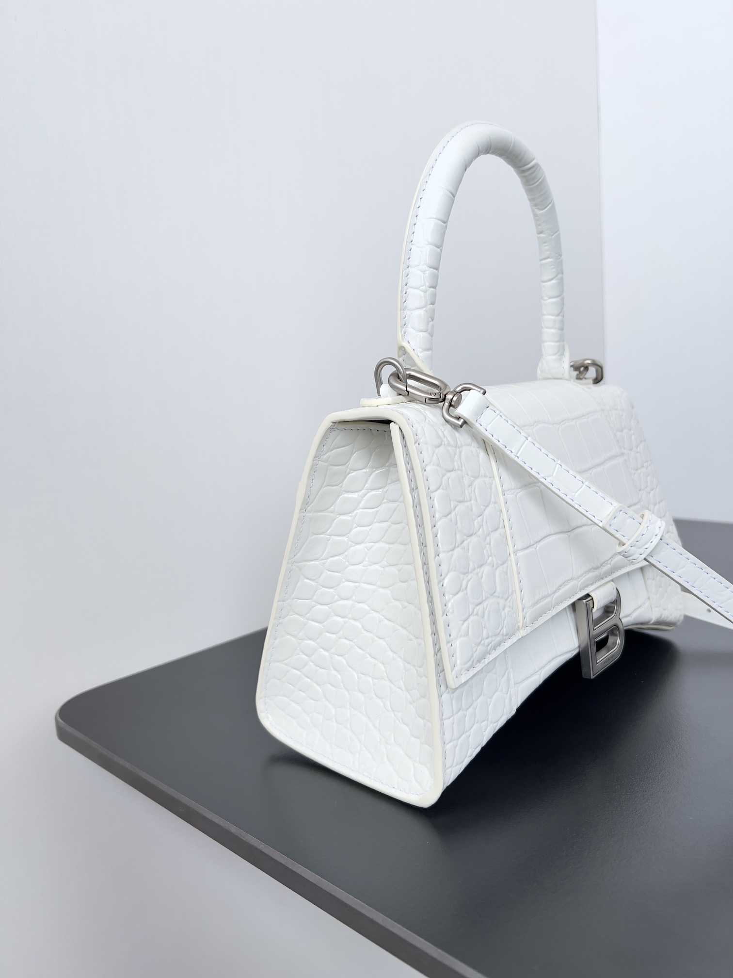 Ba*len*cia*ga hourglass bag-23x10x24cm