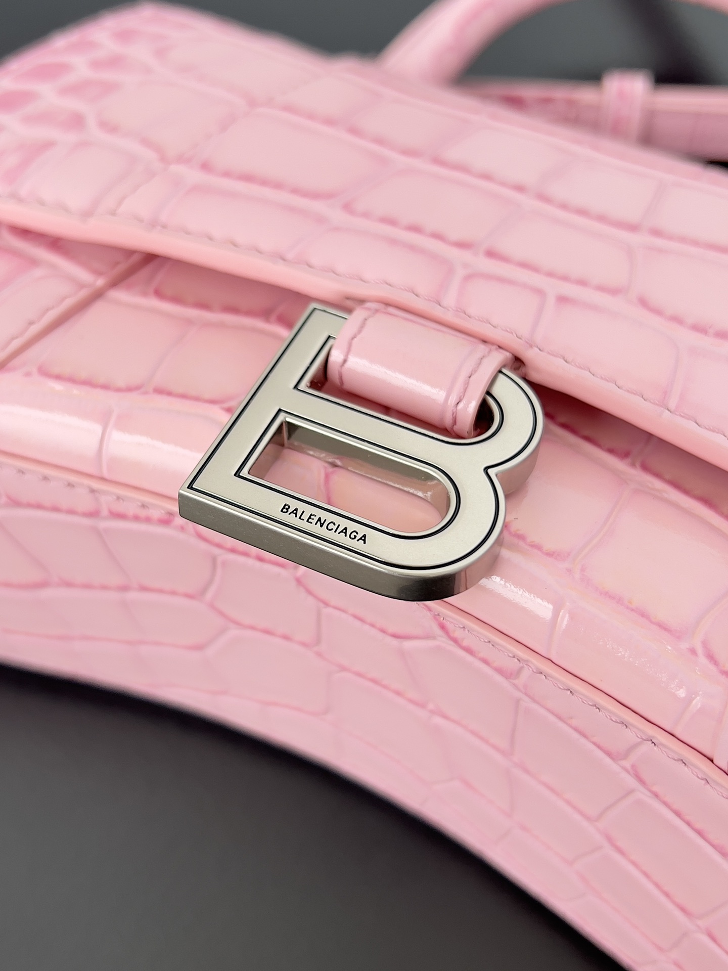 Ba*len*cia*ga xs hourglass bag-13*8*19cm