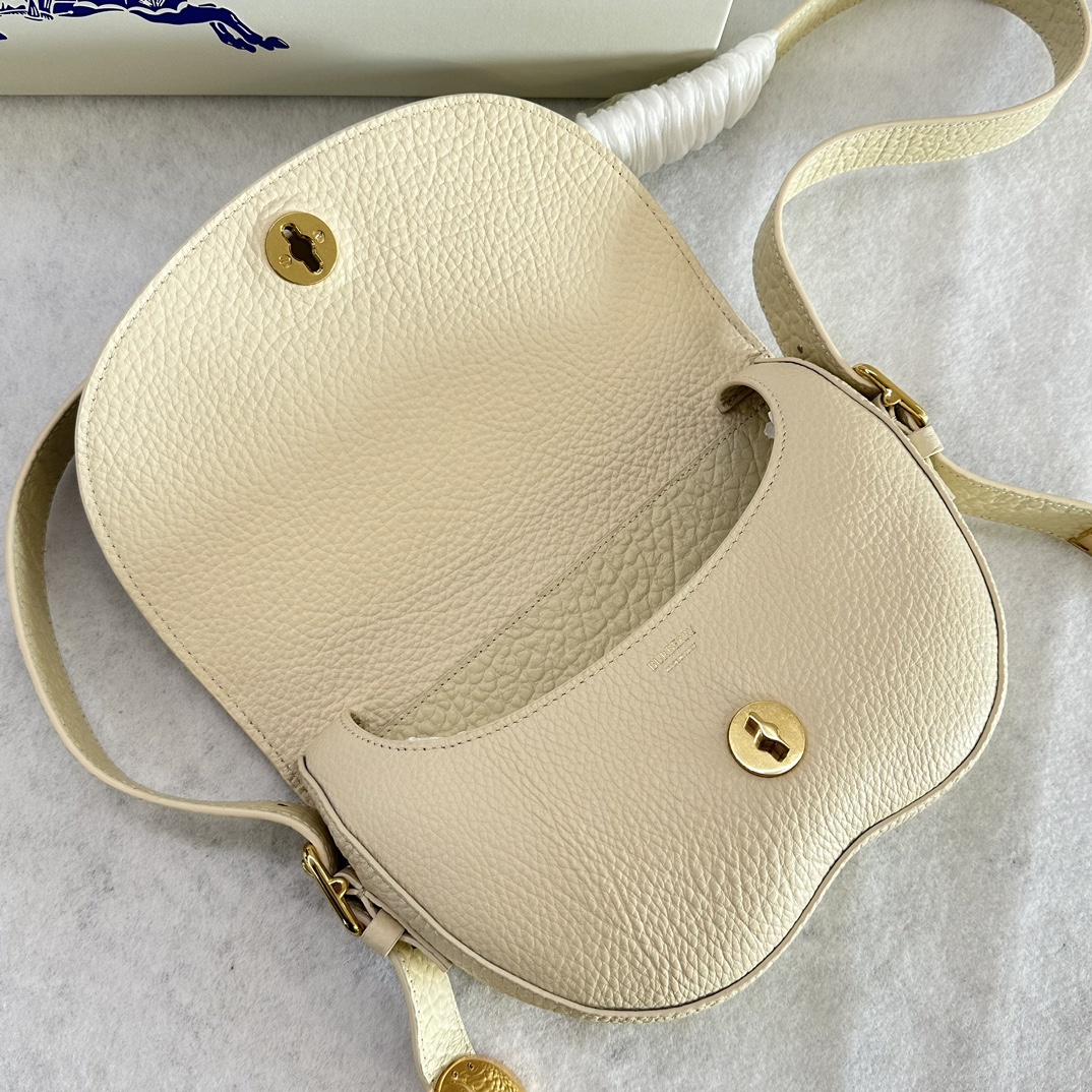 B**rry ches bag-25*6.5*17.5cm