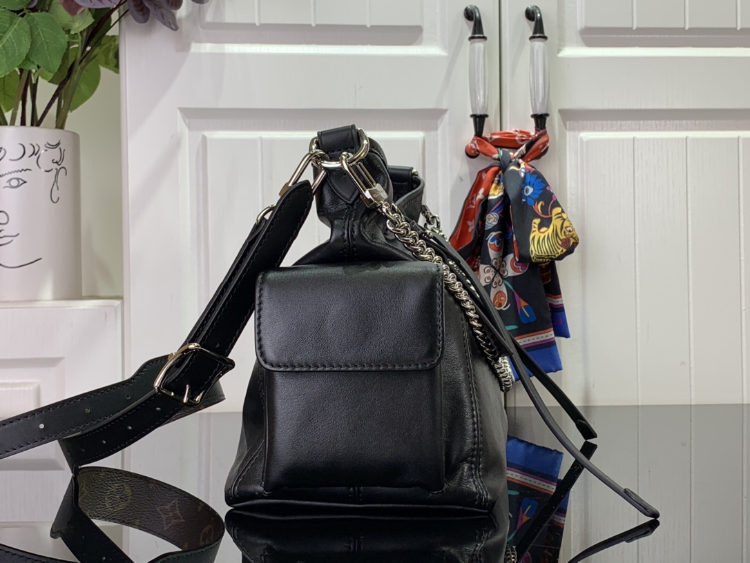 l0*is V*t0n carryall cargo×33.5 x 23 x 15cm