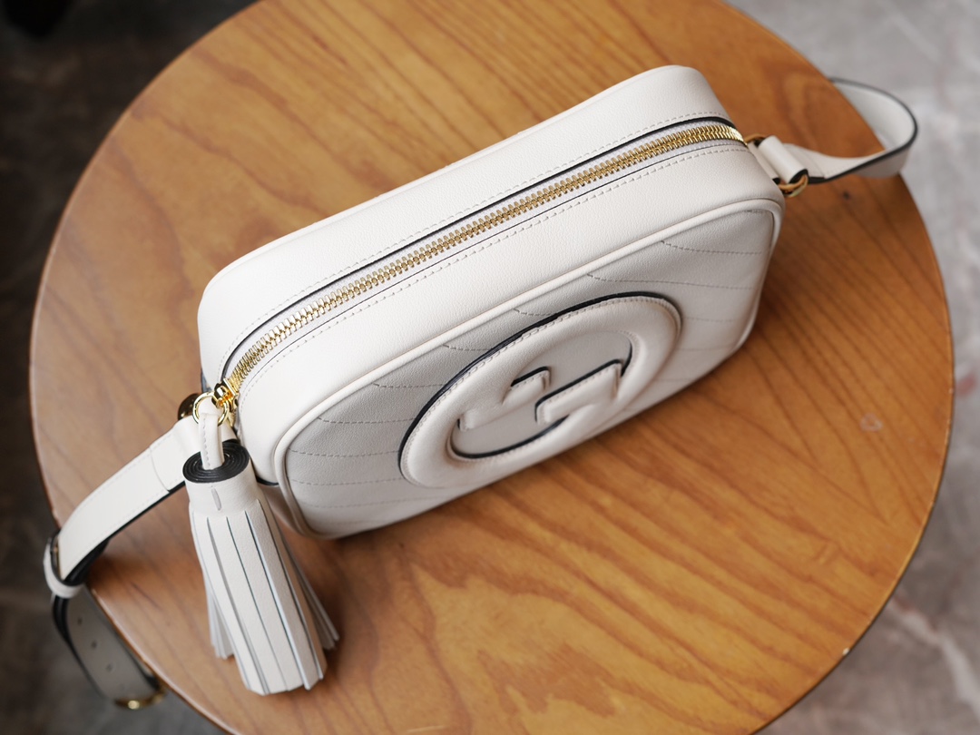 G*u*i blondie shoulder bag-21*15.5*5cm