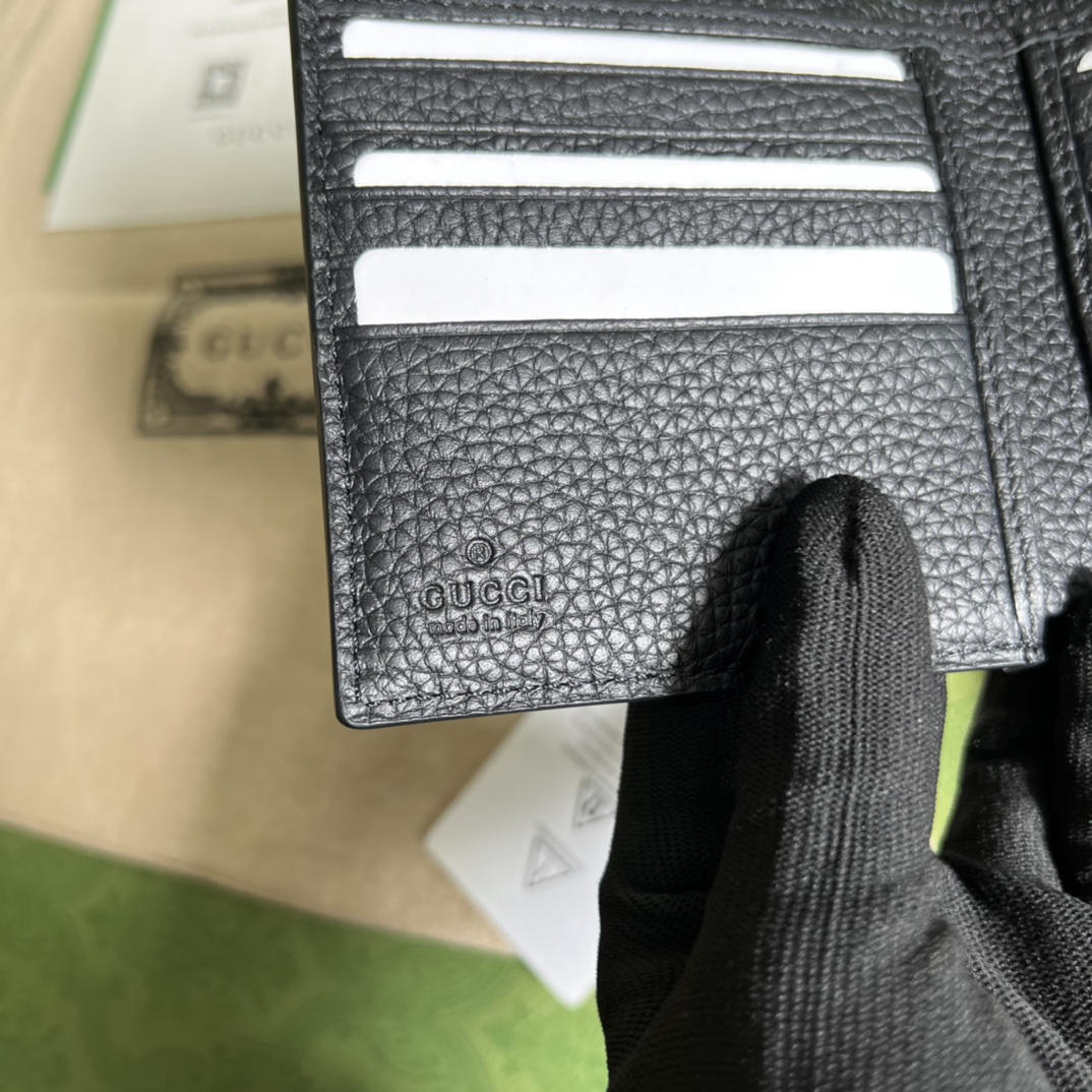 G*u*i wallet-12.5*11*3cm