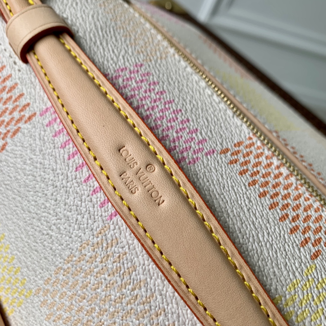 l0*is V*t0n pochette metis east west handbags- 21.5 x 13.5 x 6cm