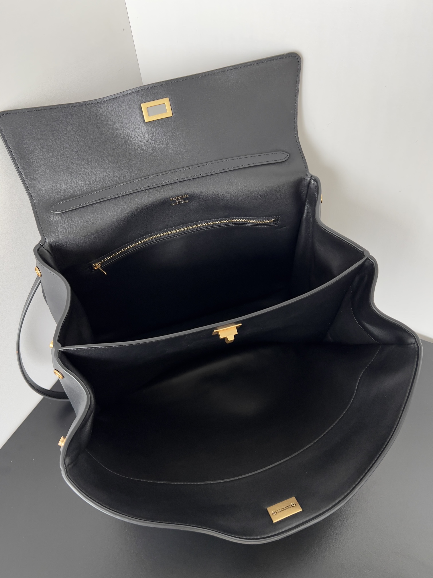 Balenciag Rodeo Handbags-35x23.3x10.9CM