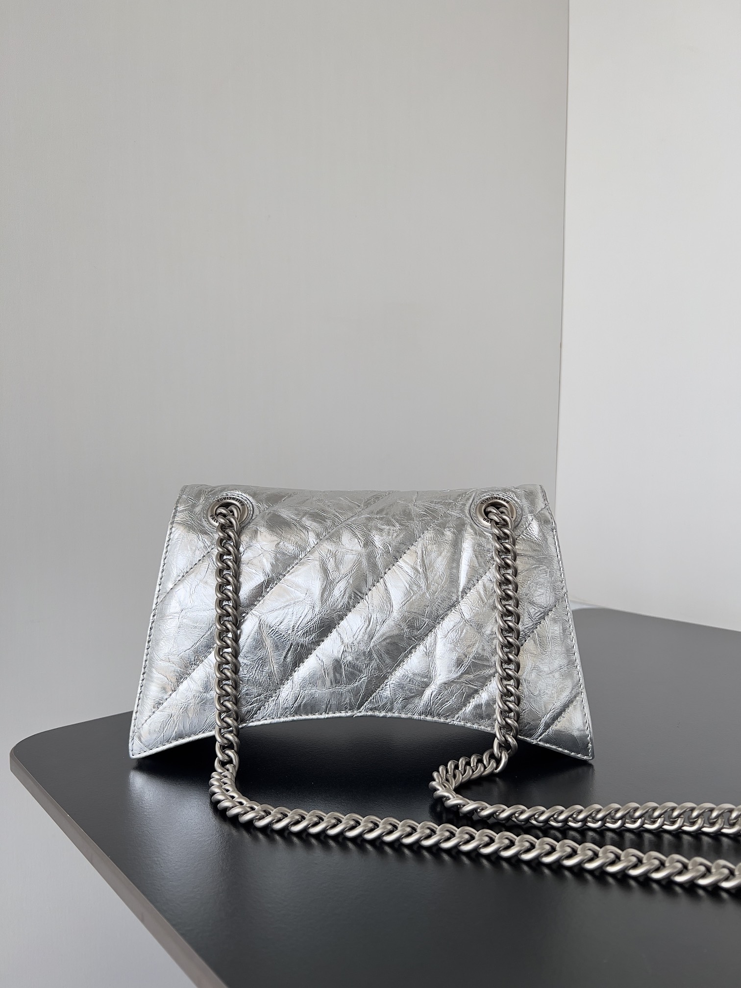 Ba*len*cia*ga crush chain bag-25.5*10*15.5cm