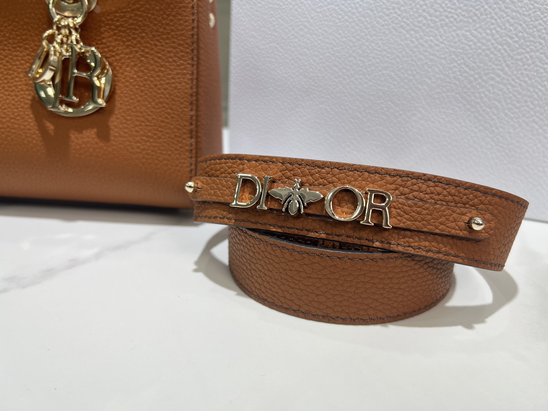 lady d-sire my abcD*or-26 x 15 x 8cm