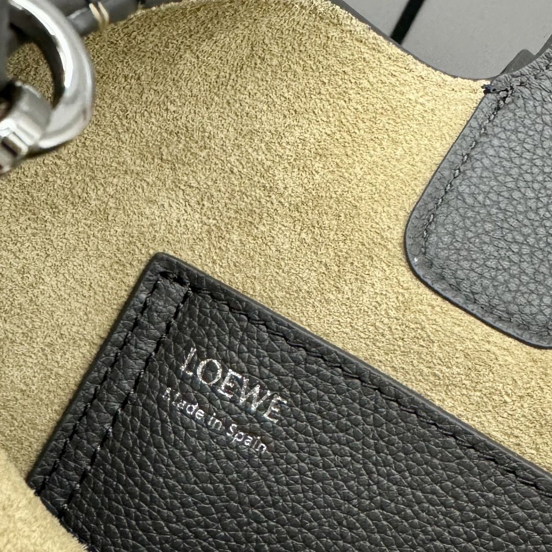 L0ew* mini pebble bucket bag-16*16*19.5cm