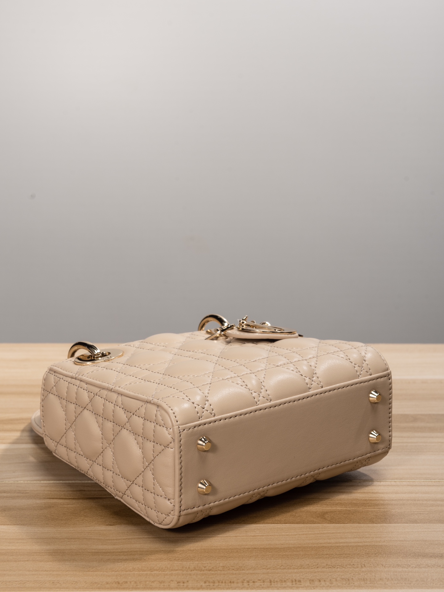 lady D*or mini-17*15*8cm
