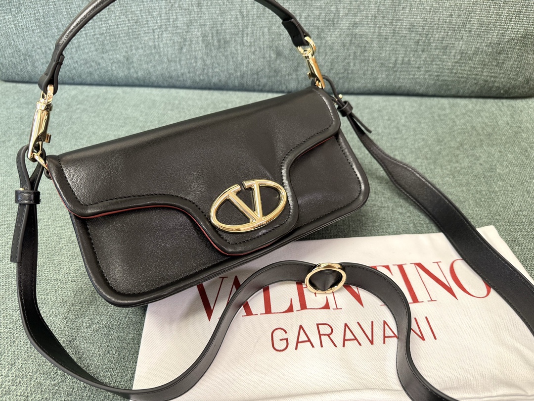Va1e*ntin0 vlogo signature bag-26*1399cm