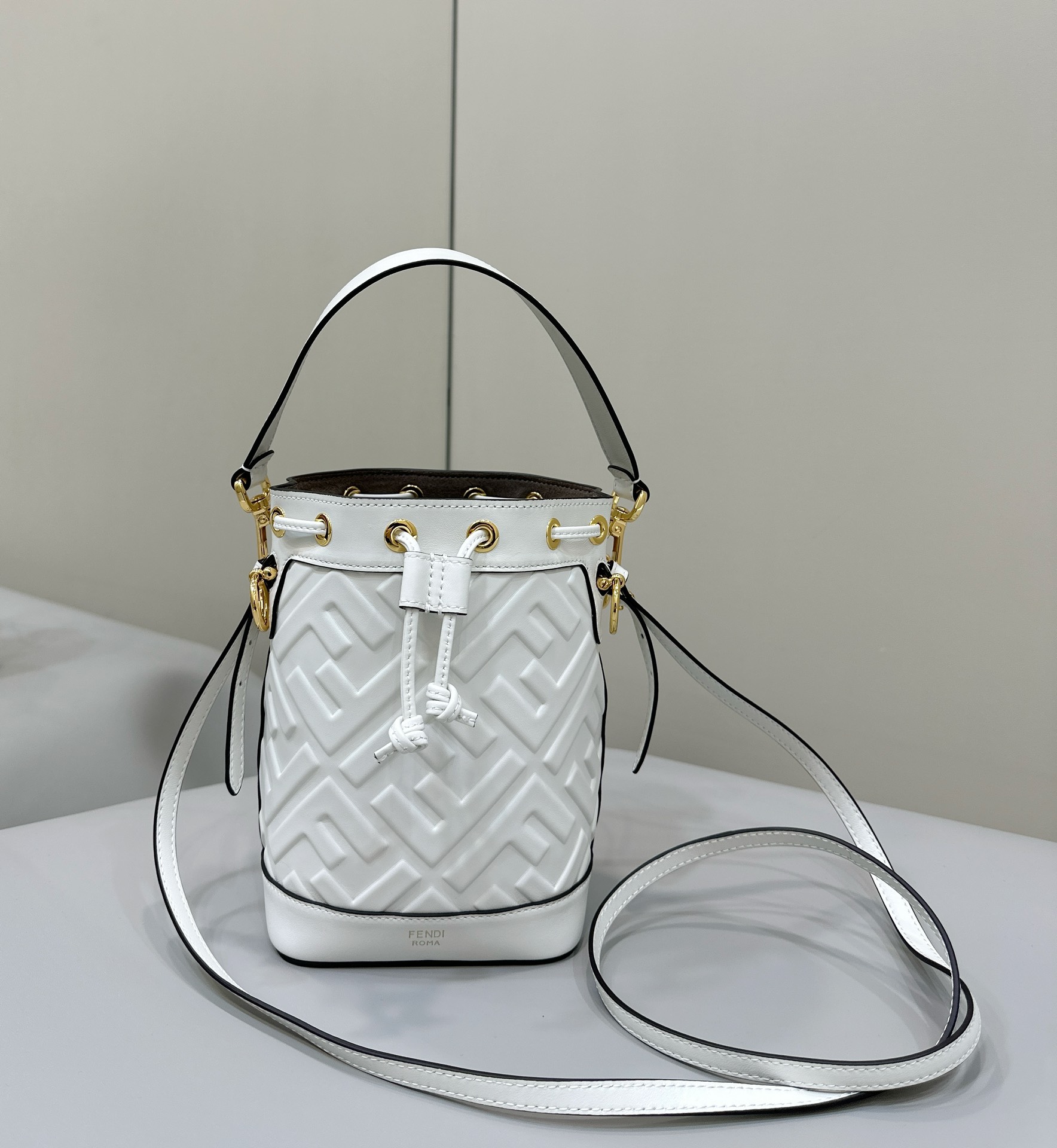 F**di mini mon tresor bag -12x18x10cm