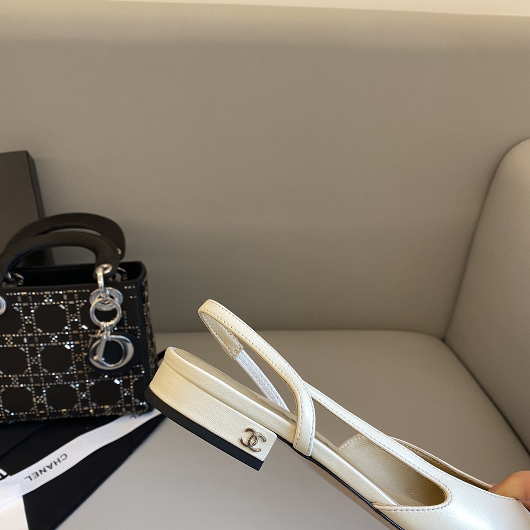 Ch@nel Slingbacks