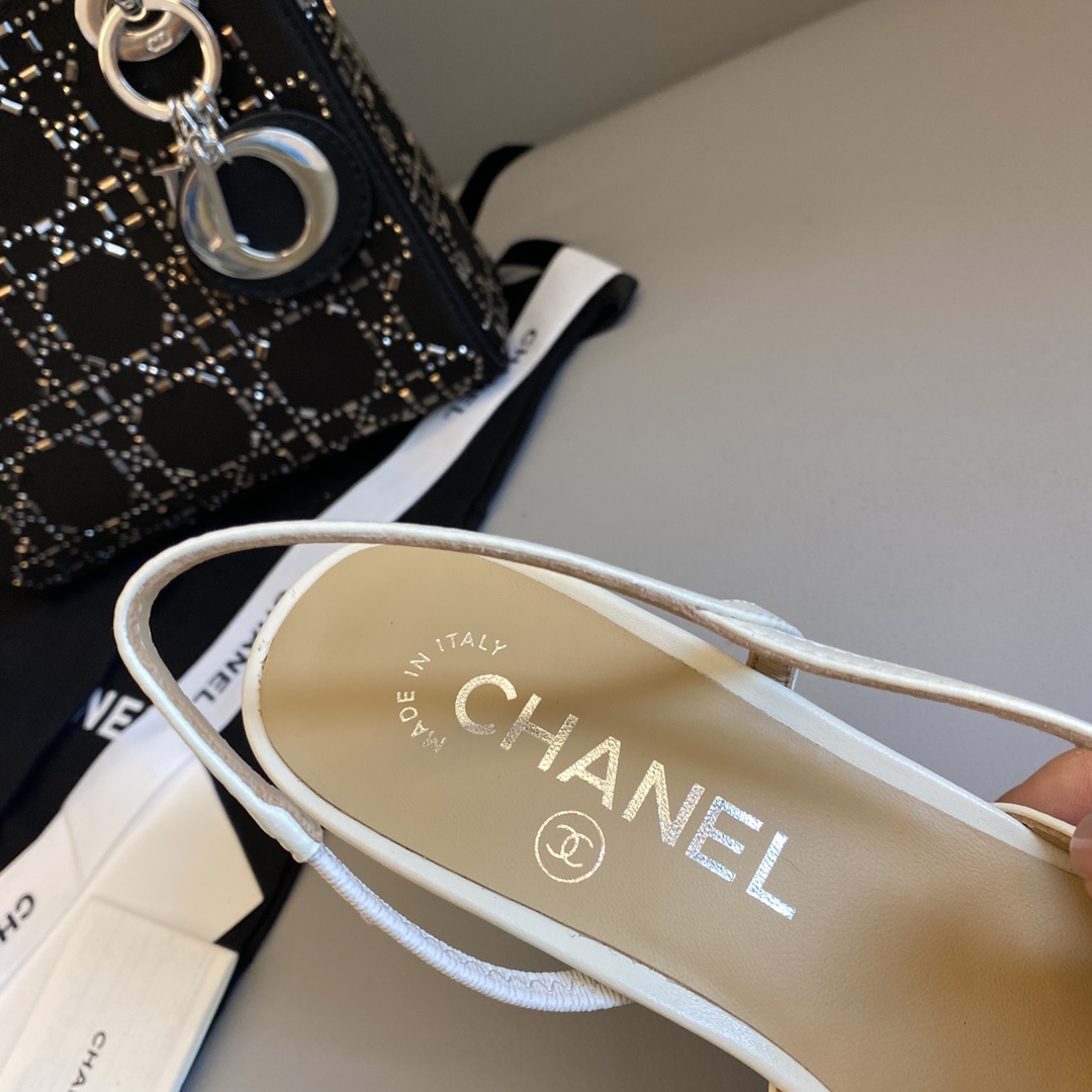 Ch@nel Slingbacks