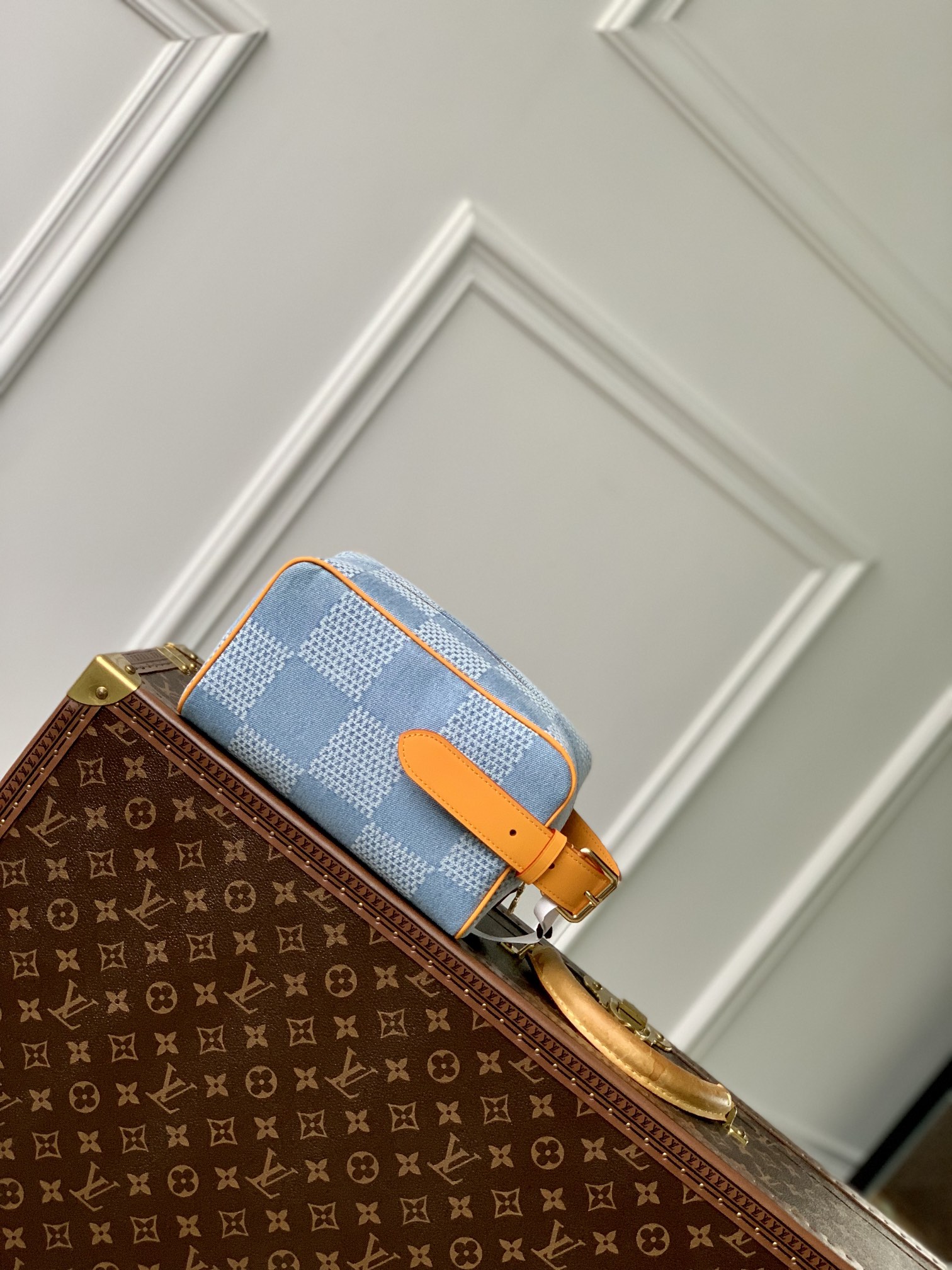 l0*is V*t0n locker dopp kit pouch -23 x 13 x 12cm