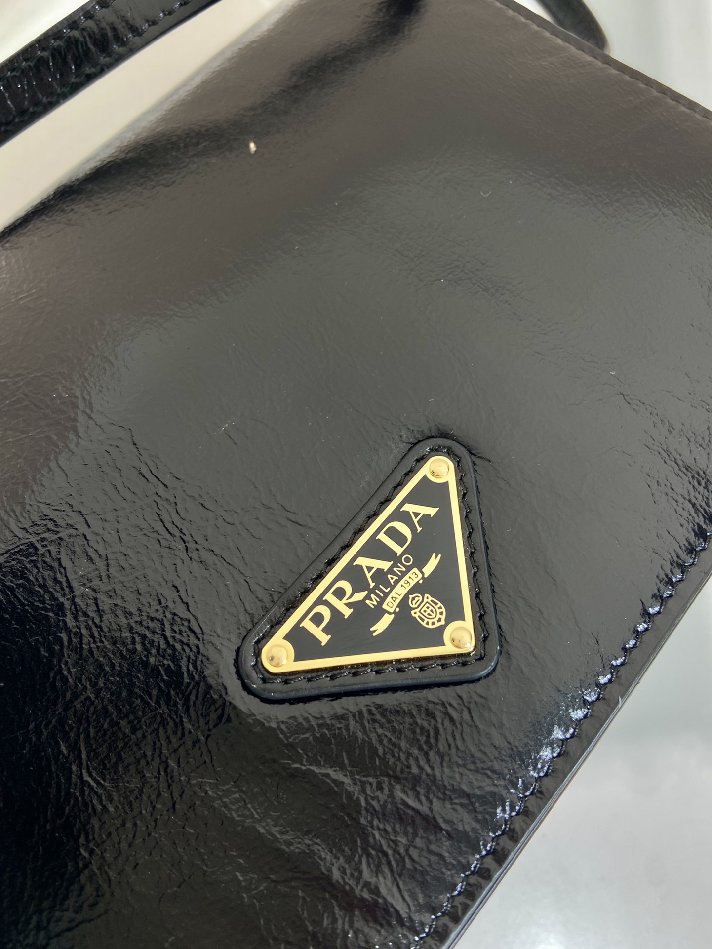 Pra*a 1bd082 messenger bag-23*15*8.5cm
