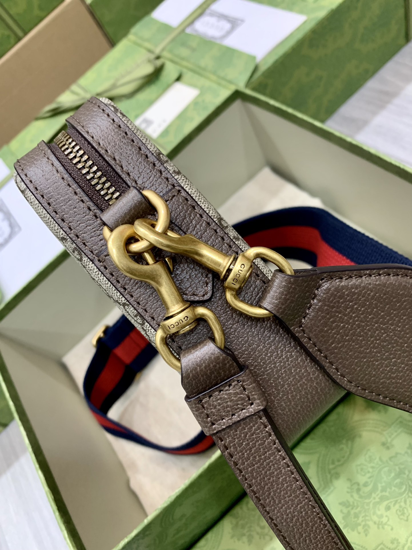 G*u*i ophidia bag-23.5x 16 x 4.5cm