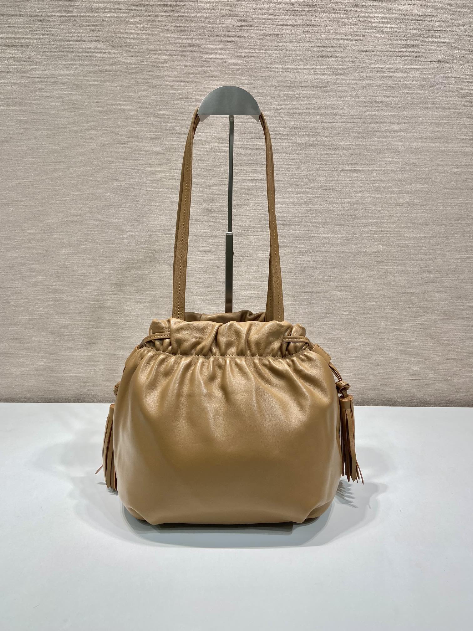 Pra*a leather shoulder 1bg541 bag-24*25*11cm