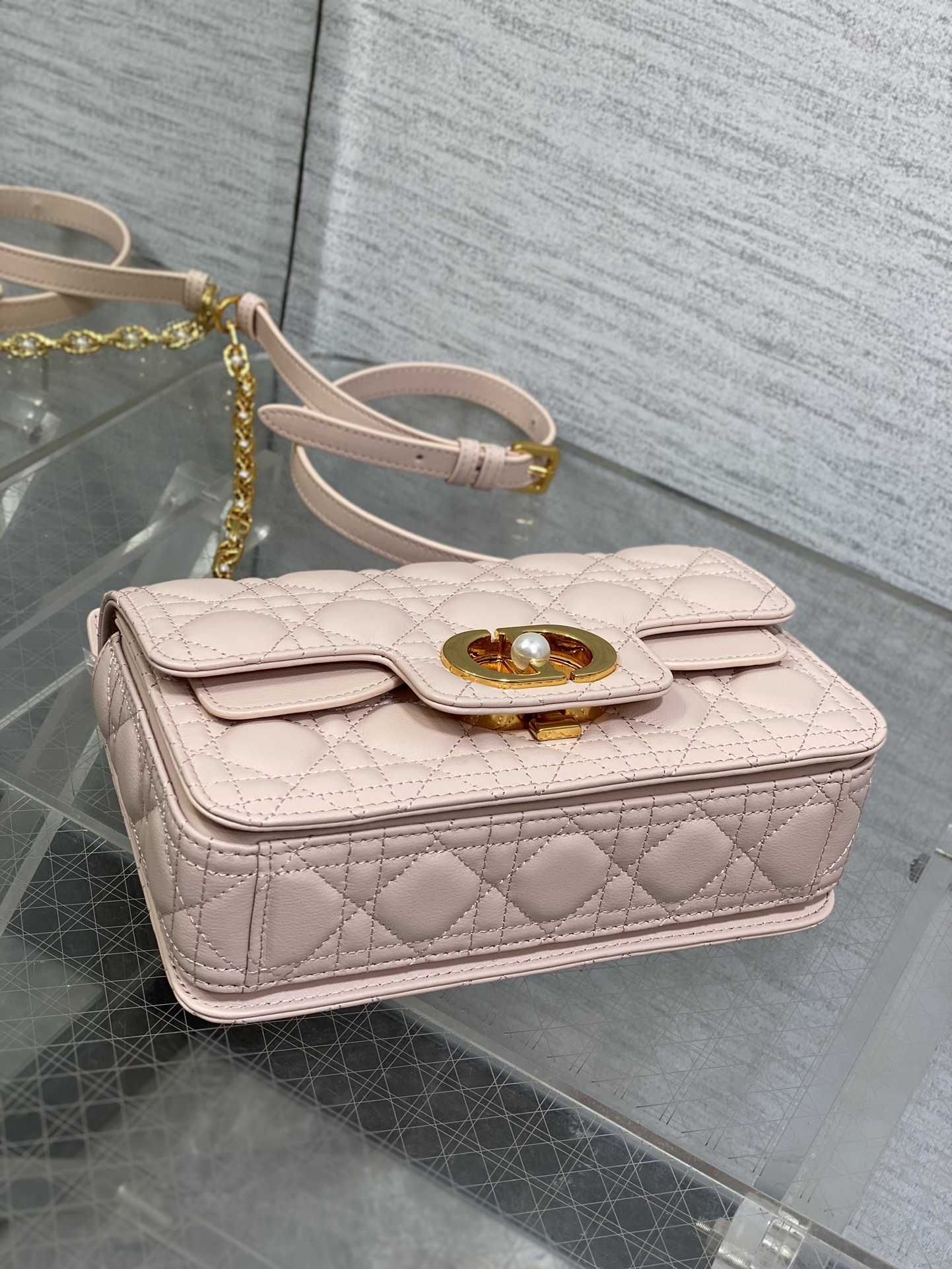 small D*or jolie top handle bag-22*8*14cm