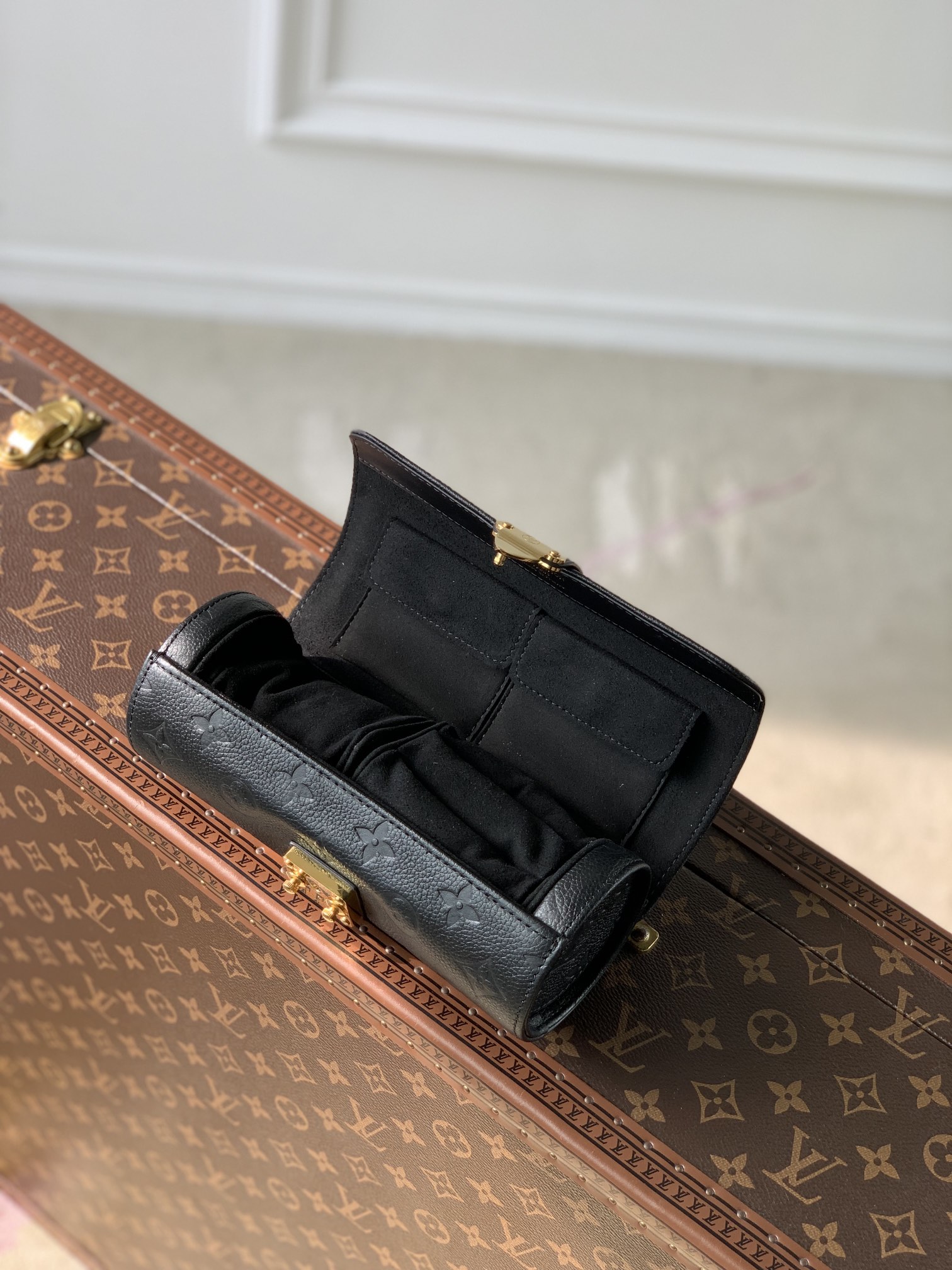 l0*is V*t0n jewelry case monogram etui bijou-19*8*8cm