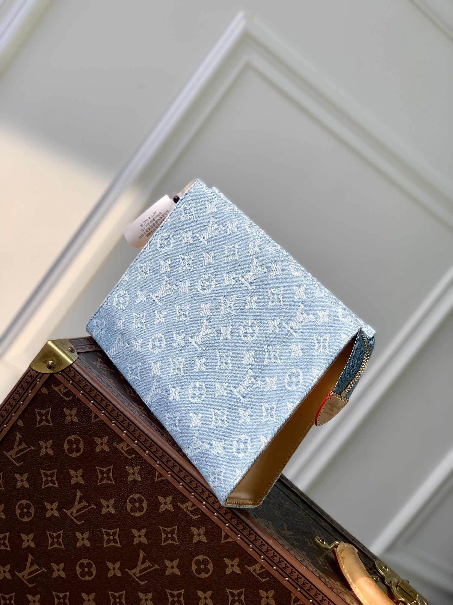 l0*is V*t0n pochette accessoires-26x20cm