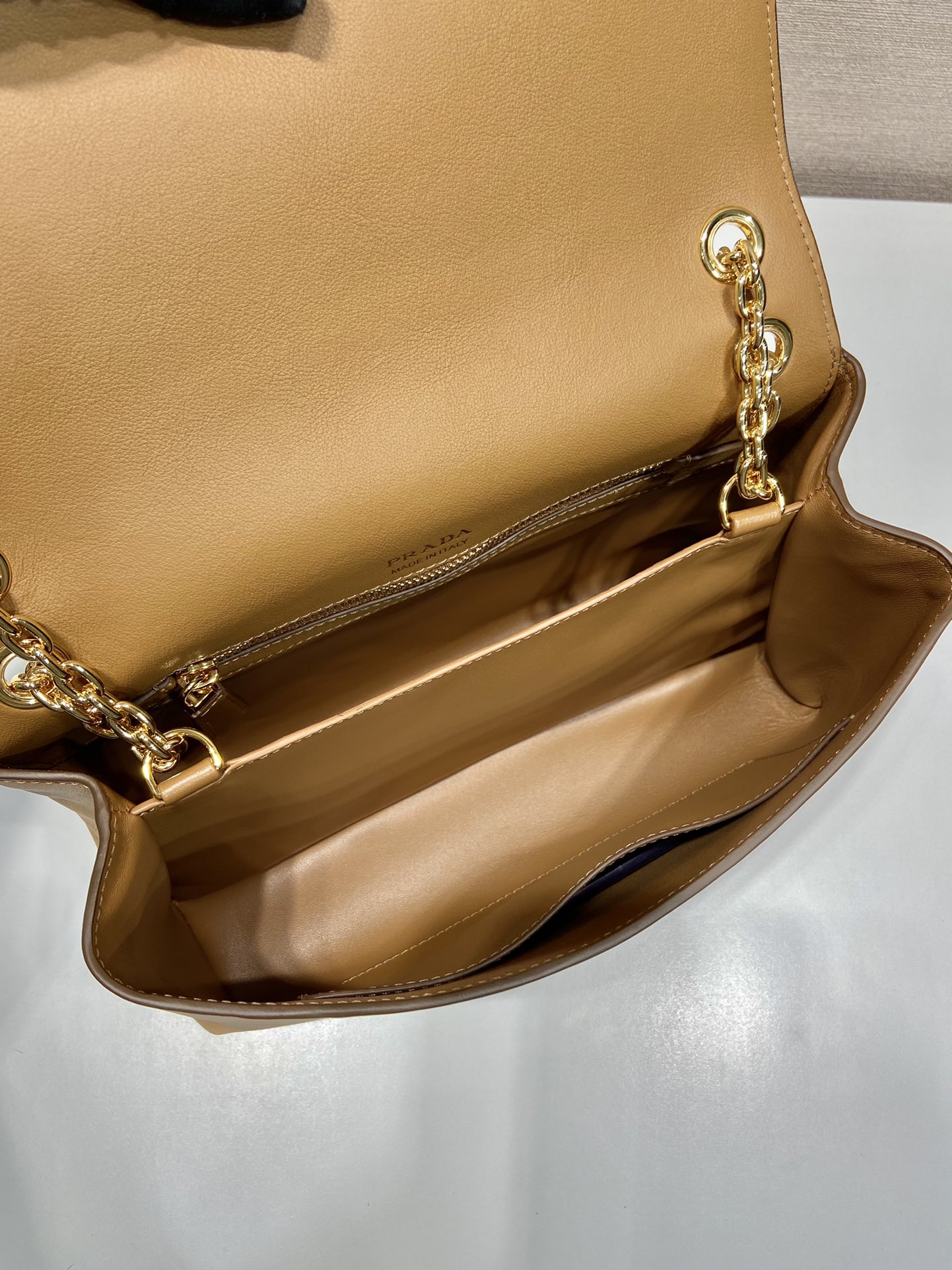 Pra*a top handbags-1bd371-29*16*9.5cm