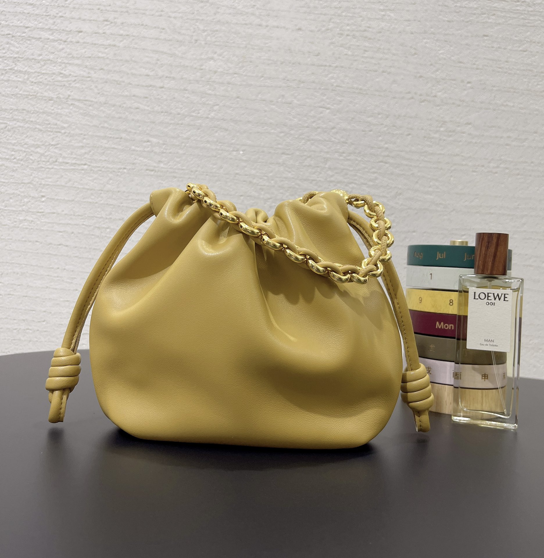L0ew* flamenco purse 23*5.5*17cm